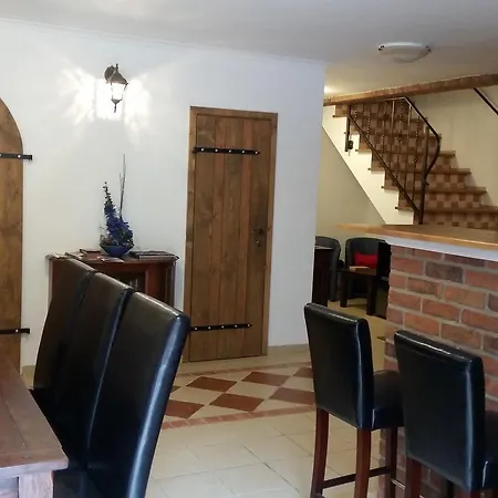 Sommelierka Homestay *